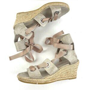 Donald J Pliner Espadrille Wedge Sandals 7 Metallic Ribbon Lace Up Spain NEW